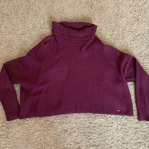 Hollister cropped purple sweater
